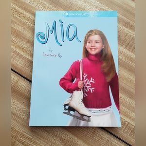 Set of 3 books for young girls